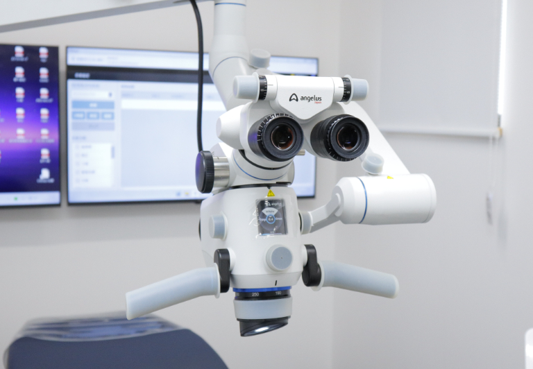 健康な歯を削らない精密歯科治療